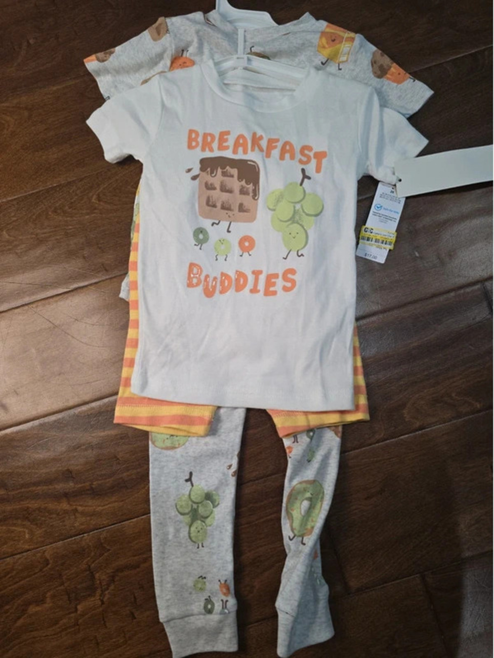 2t brand new pajamas from carter's item, 453G7